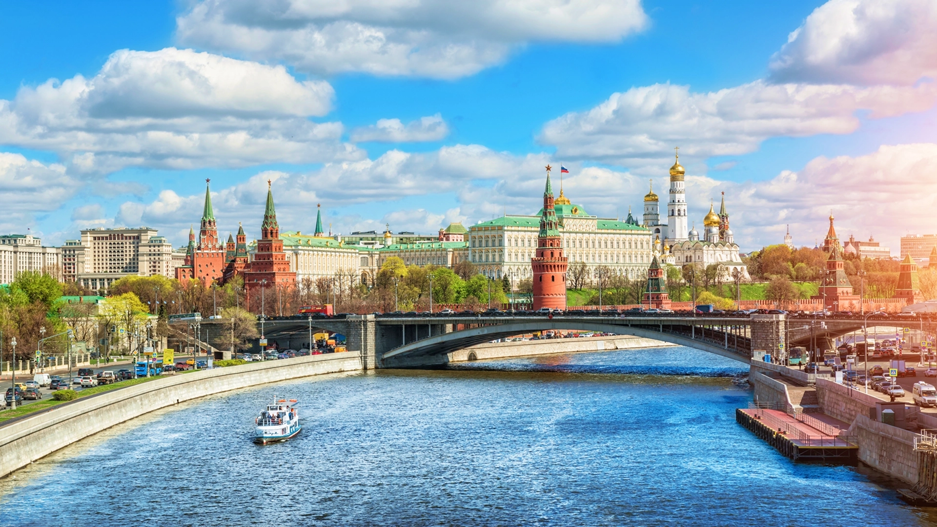 День города Москвы — 2026- главные локации и программа праздника обложка