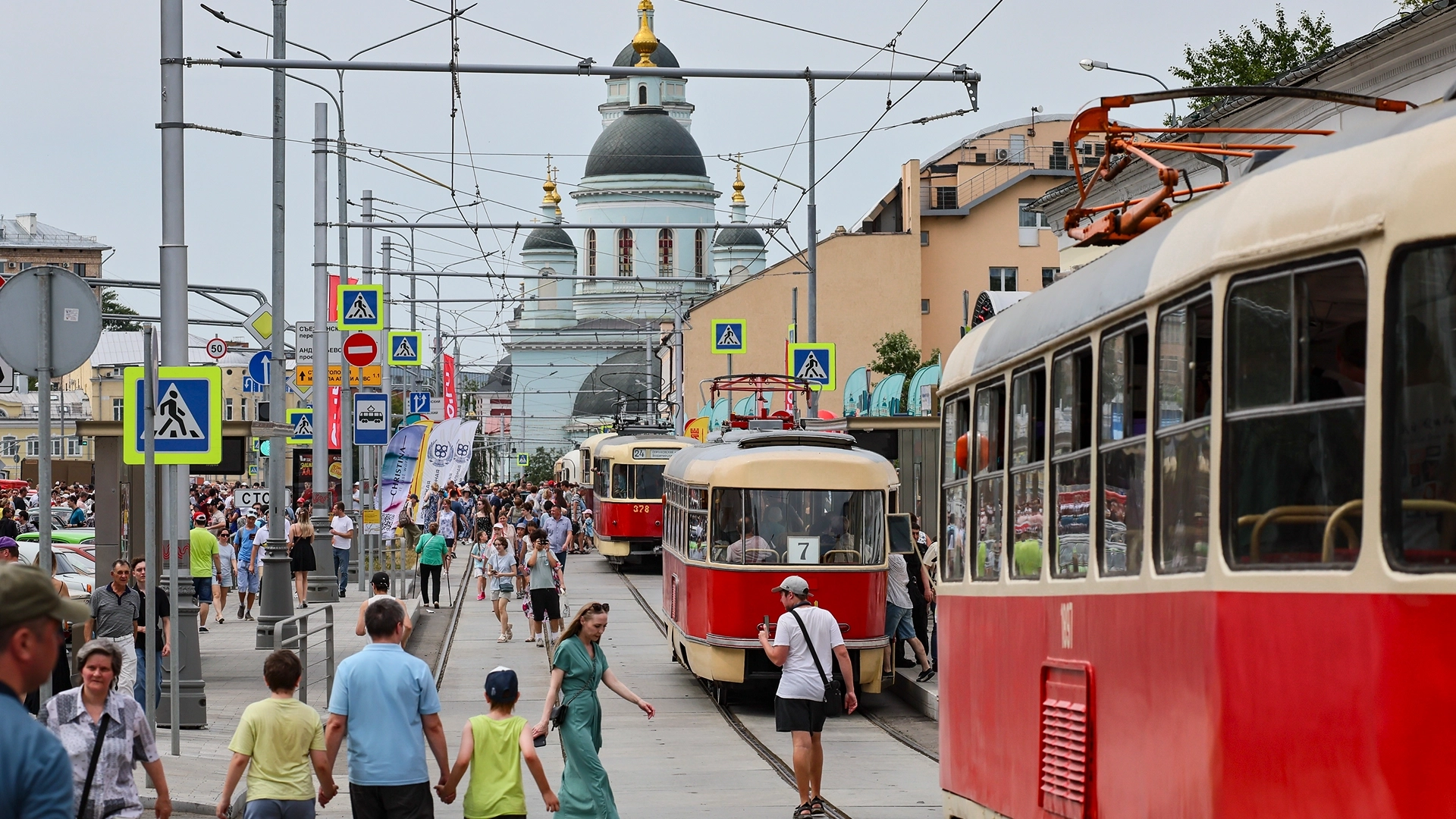 день трамваев