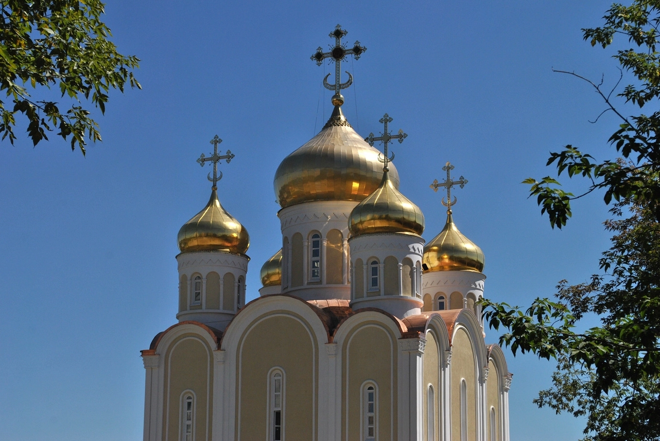 город на реке 5
