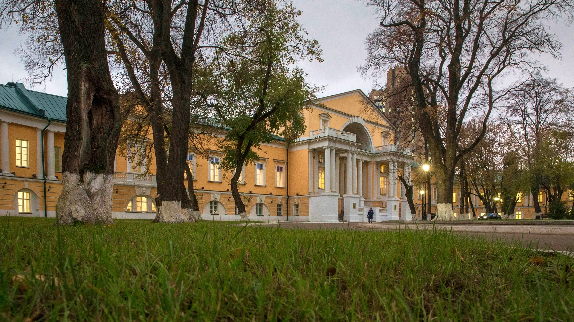 Городская усадьба Разумовского горизонт