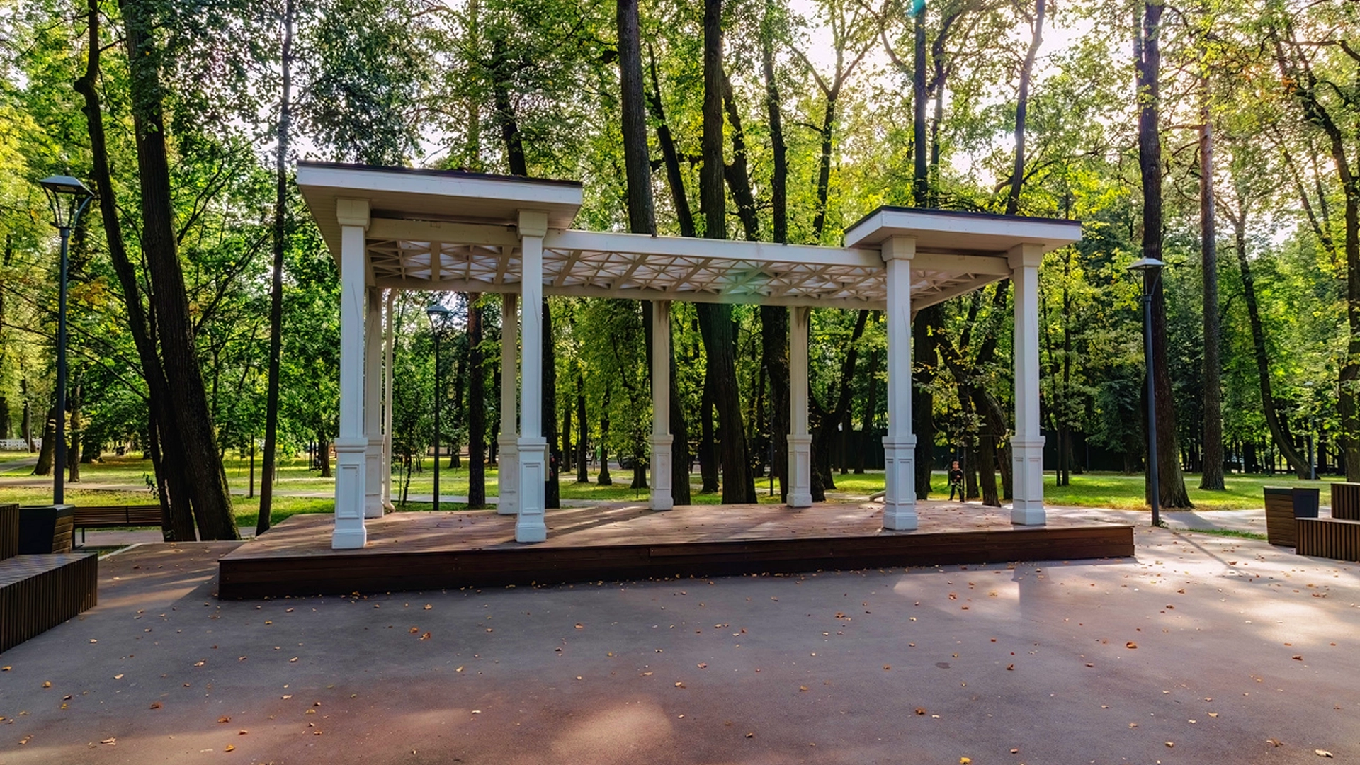 Летняя сцена в Парке усадьбы Троицкое, Коммунарка