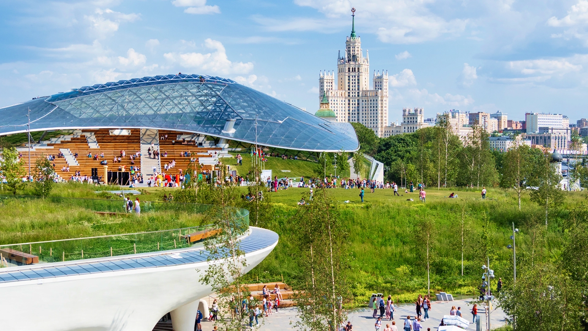 парк Зарядье летом